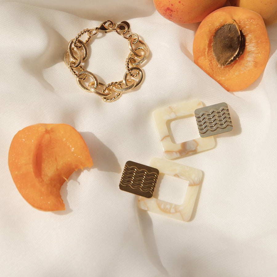 Boucles d'oreilles JANE Corne Kaki