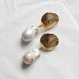Boucles pendantes ARISTA - Perles eau douce baroque