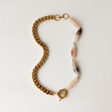 Composition SUZANNE + Agate Tube Saumon