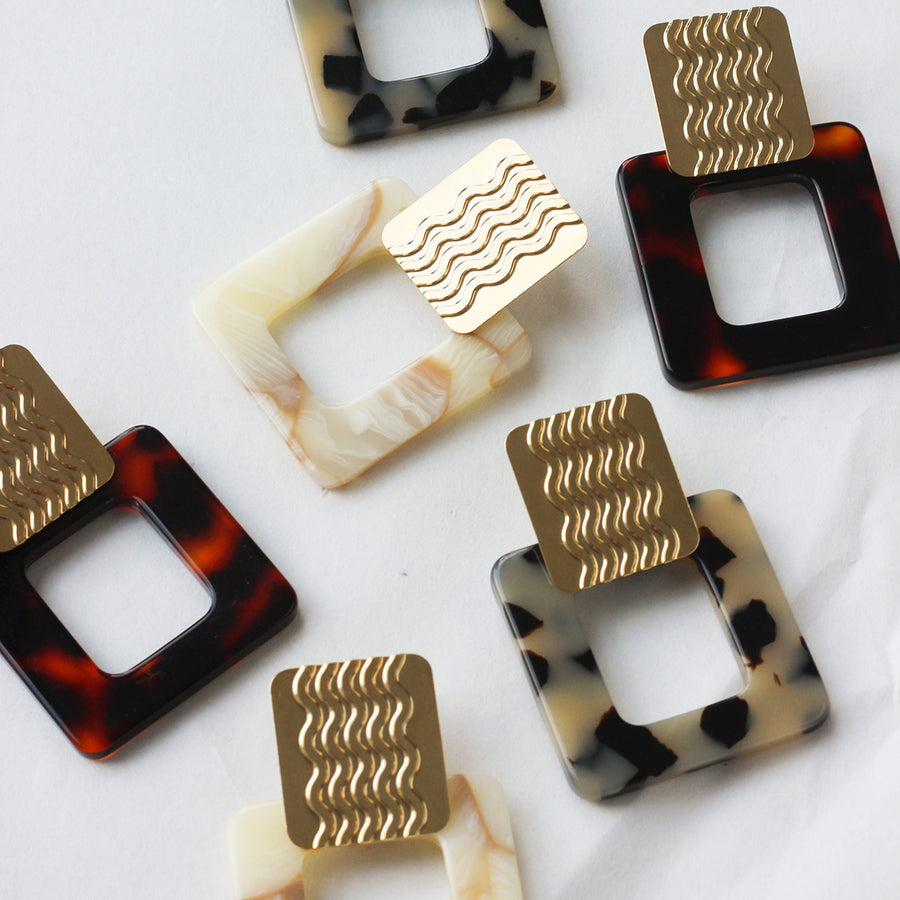 Boucles d'oreilles JANE Ecailles Beiges